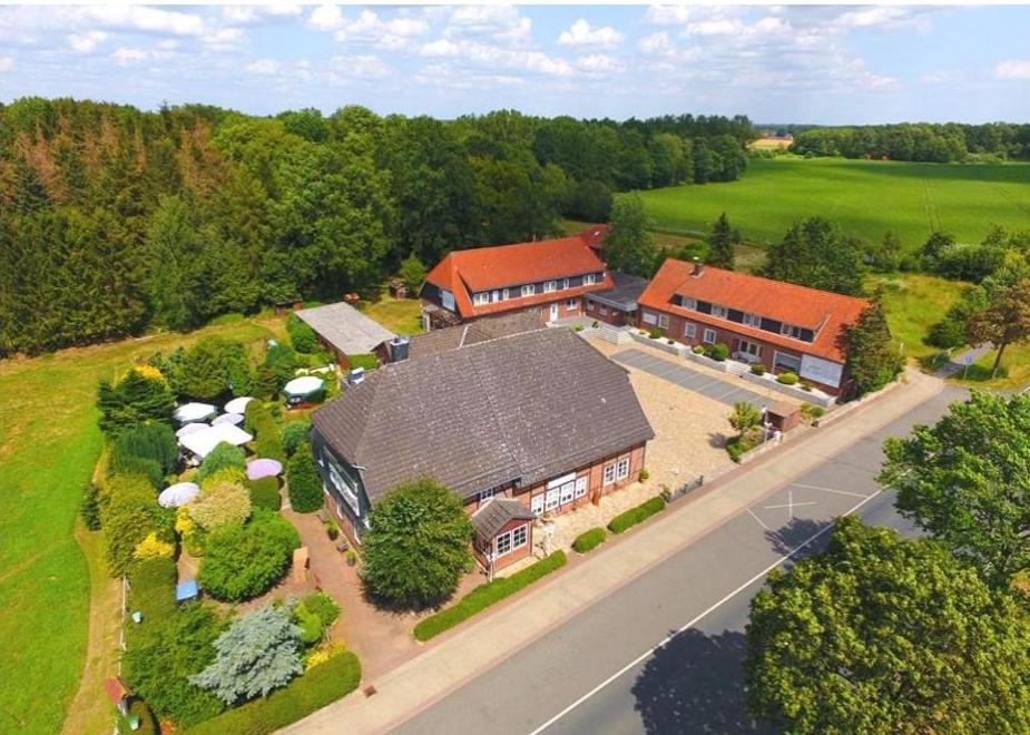 Hotel Zur Erholung&Restaurant Amme's Landhaus Eicklingen Exterior foto