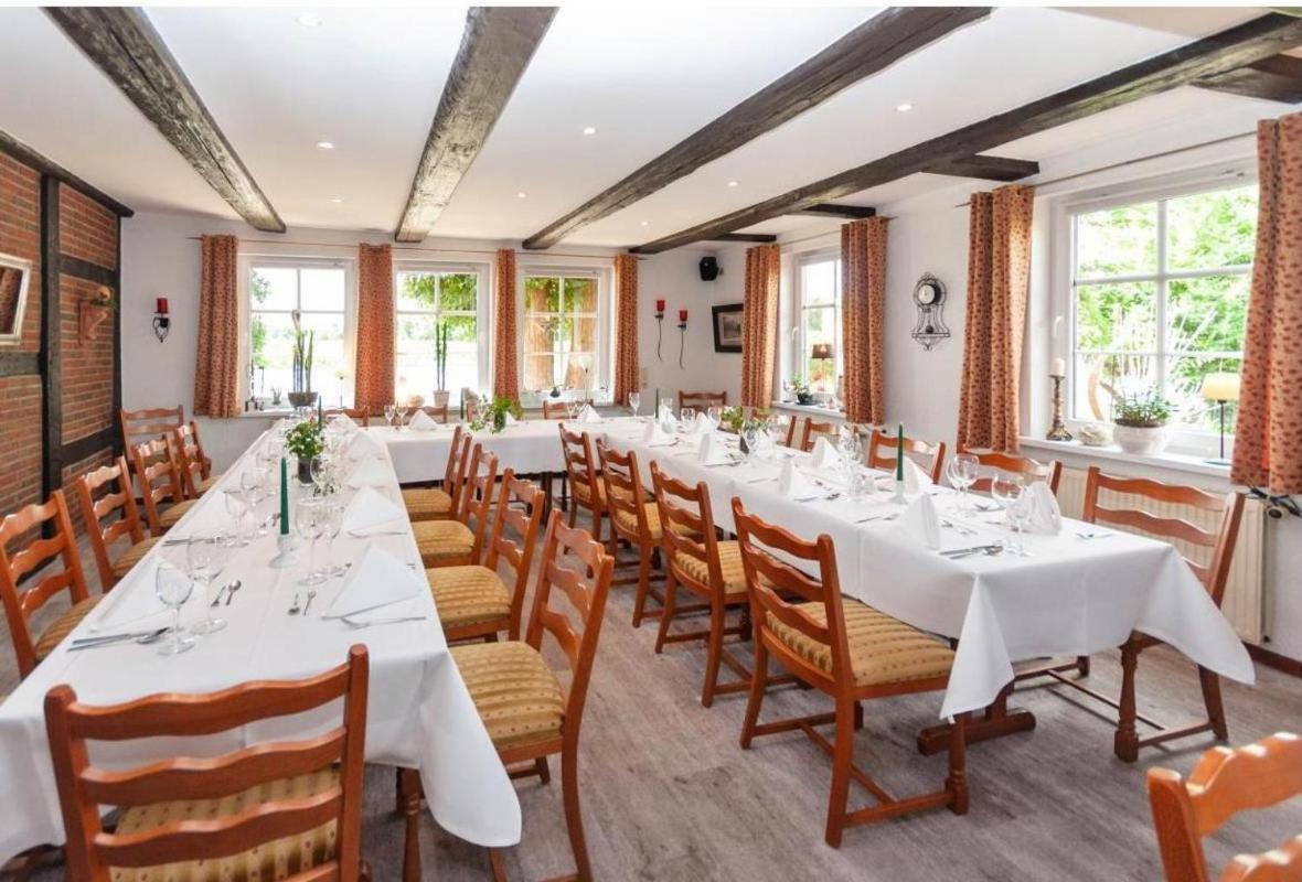 Hotel Zur Erholung&Restaurant Amme's Landhaus Eicklingen Exterior foto