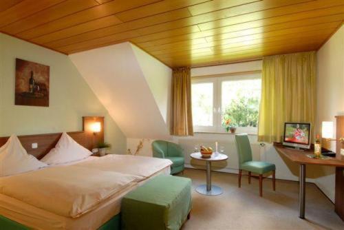 Hotel Zur Erholung&Restaurant Amme's Landhaus Eicklingen Exterior foto
